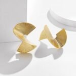 CELEBRITY FASHION EARRINGS (MA966)