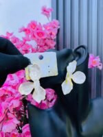 NEW IN STATEMENT FASHION BADDIE EARRINGS (MA3781) - Image 3