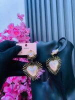 NEW IN STATEMENT FASHION BADDIES EARRING(MA4311)