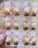 A&C OVAL MINI HOOP EARRINGS(MA4693) - Image 3