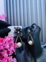 CELEBRITY FASHION PEARL EARRINGS (MA4952) - Image 2