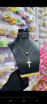 NON TARNISH LAYERED MEN CROSS NECKLACE (MA5348)