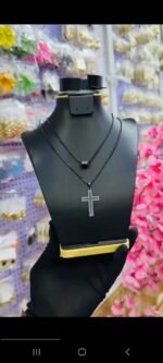 NON TARNISH LAYERED MEN CROSS NECKLACE (MA5349)